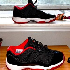 Jordan 11 Retro Low Bred